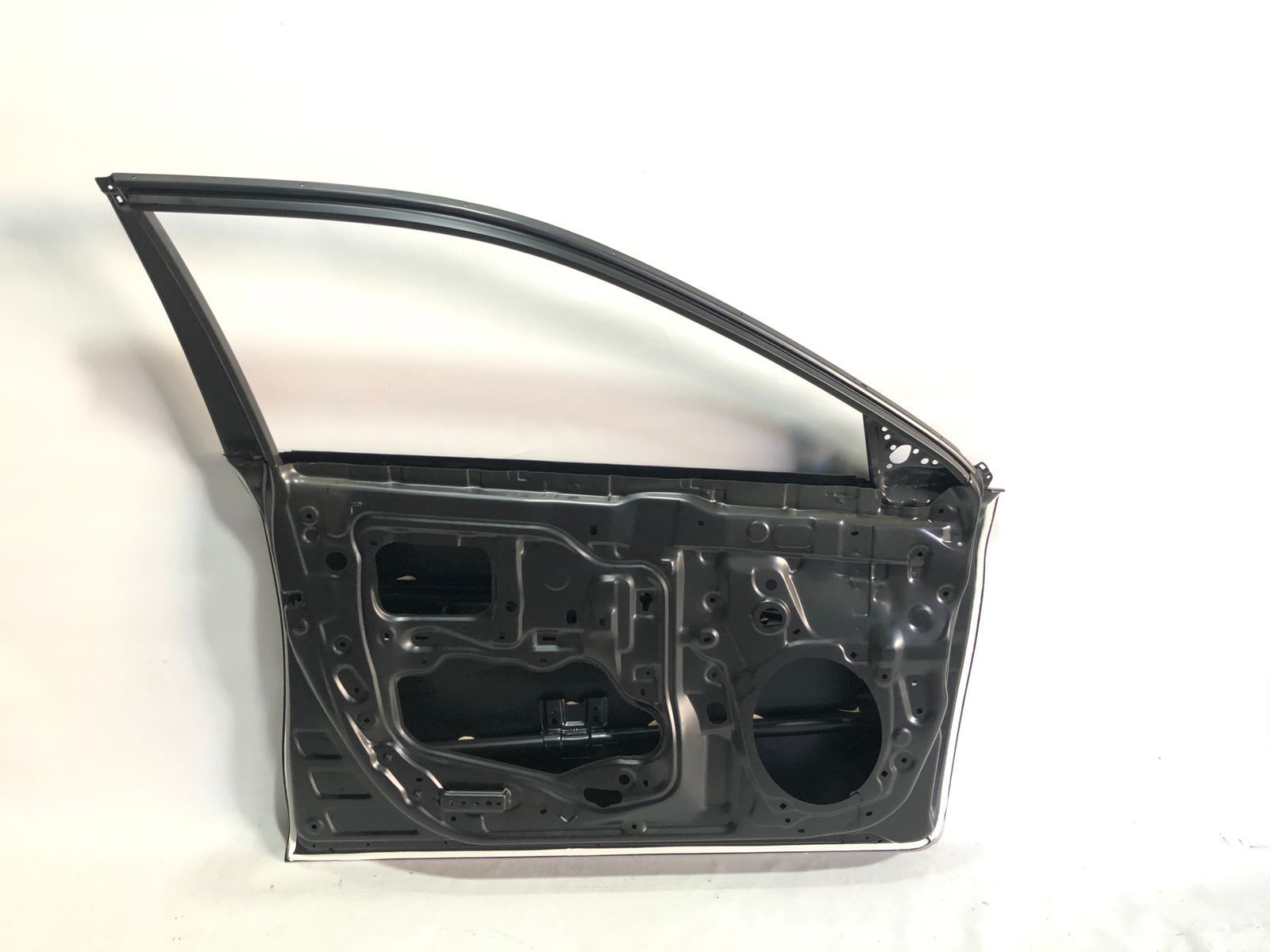6700206221 Дверь передняя левая TOYOTA CAMRY 55 (2015-17), (67002-06221), (Новая запчасть. Неоригинал высокого качества)