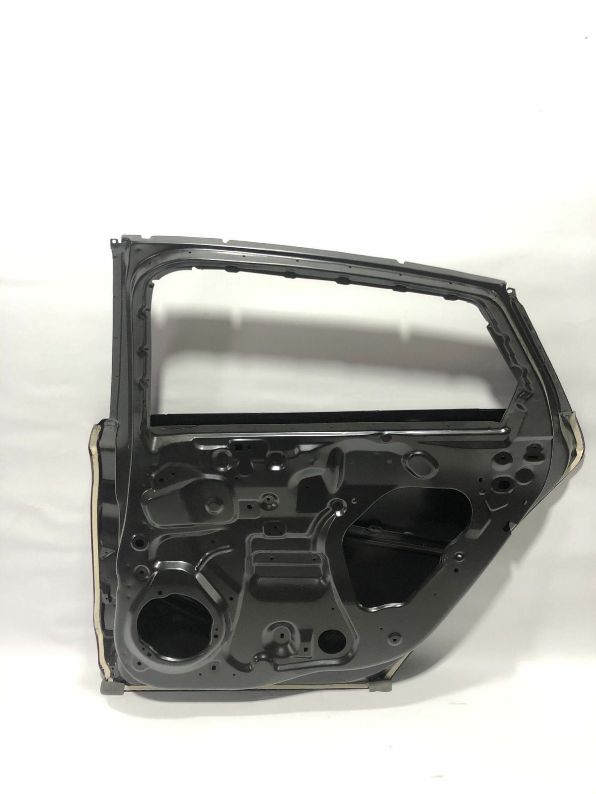 DS7Z5424630A Дверь задняя правая FORD FUSION (2013-17), (DS7Z-5424630-A), (Новая запчасть. Неоригинал высокого качества)