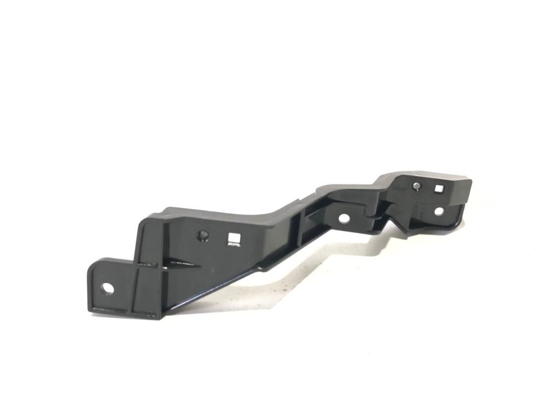 269106FP0A Крепление противотуманки правое NISSAN ROGUE (2017-19), (26910-6FP0A), (Новая запчасть. Неоригинал высокого качества)