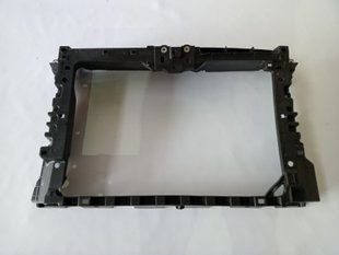 561805588C9B9 Панель радиатора (телевизор) VOLKSWAGEN PASSAT (2016-18), (561-805-588-C-9B9), (Новая запчасть. Неоригинал высокого качества)