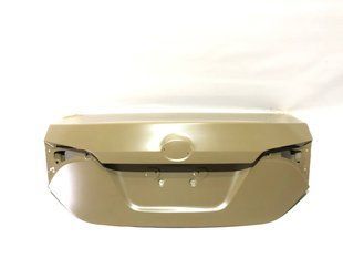 6440102B20 Кришка багажника (Ляда) TOYOTA CОROLLA (2014-16), (64401-02B20),