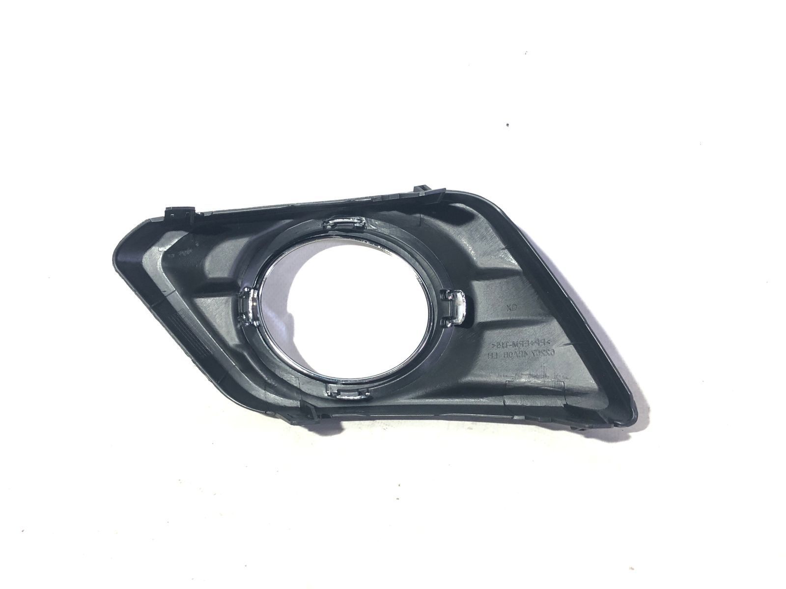 622564BA0B Накладка протитуманки права NISSAN ROGUE (2014-16), (62256-4BA0B),