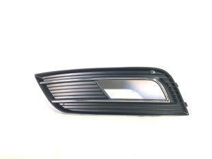 8K0807681K01C Накладка противотуманки левая AUDI А4 (2013-16), (8K0-807-681-K-01C), (Новая запчасть. Неоригинал высокого качества)