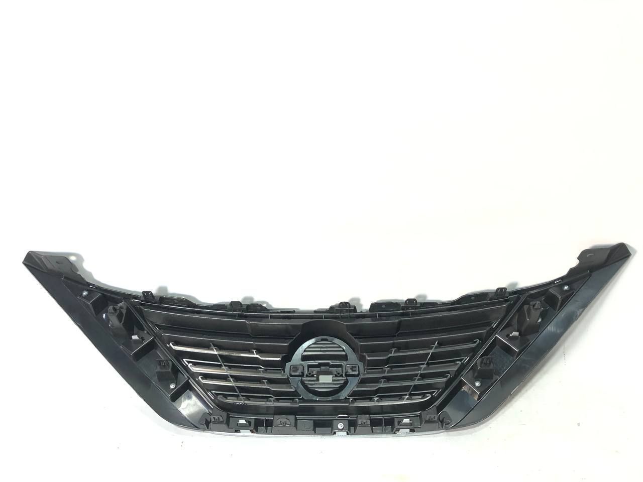 623109HS1A Решітка радіатора з хромом NISSAN ALTIMA (2016-18), (62310-9HS1A),
