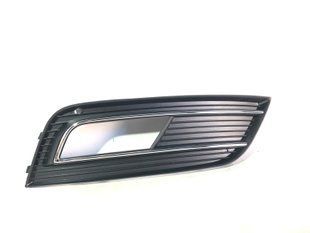 8K0807682K01C Накладка противотуманки правая AUDI А4 (2013-16), (8K0-807-682-K-01C), (Новая запчасть. Неоригинал высокого качества)
