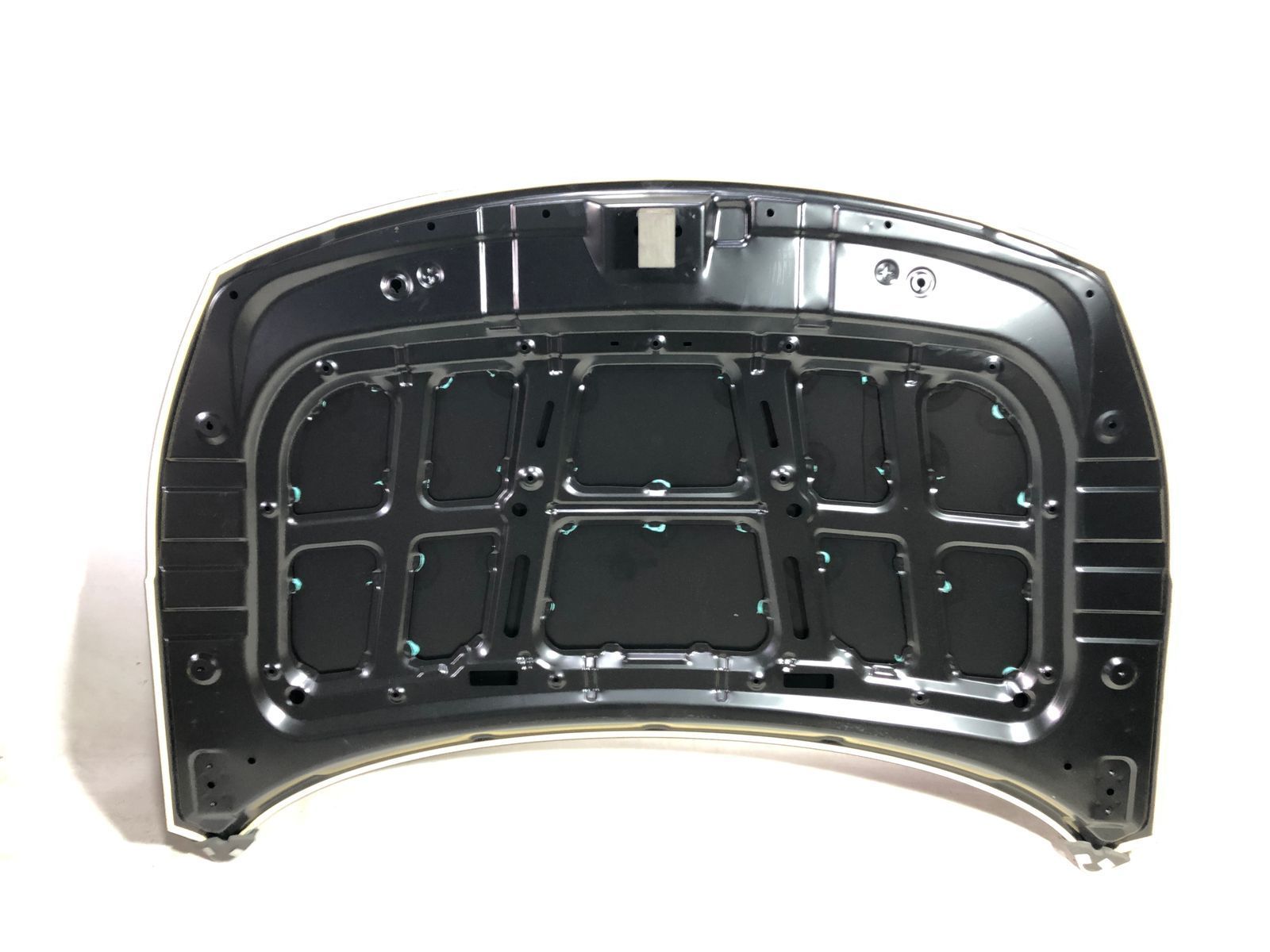 66400C2000 Панель капота HYUNDAI SONATA (2015-17), (66400-C2000), (Новая запчасть. Неоригинал высокого качества)