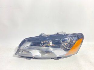 561941005D Фара левая VOLKSWAGEN PASSAT (2012-15), (561-941-005-D), (Новая запчасть. Неоригинал высокого качества)