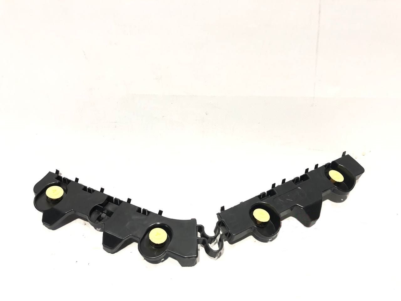 852206CA0A Крепление заднего бампера правое NISSAN ALTIMA (2019-20), (85220-6CA0A), (Новая запчасть. Неоригинал высокого качества)