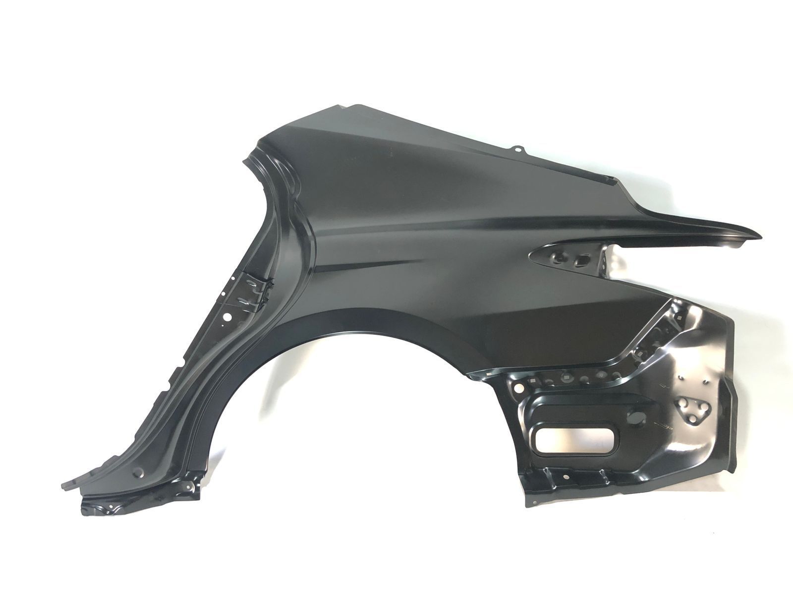 6160106310 Крыло заднее правое TOYOTA CAMRY 70 (2018-20), (61601-06310), (Новая запчасть. Неоригинал высокого качества)