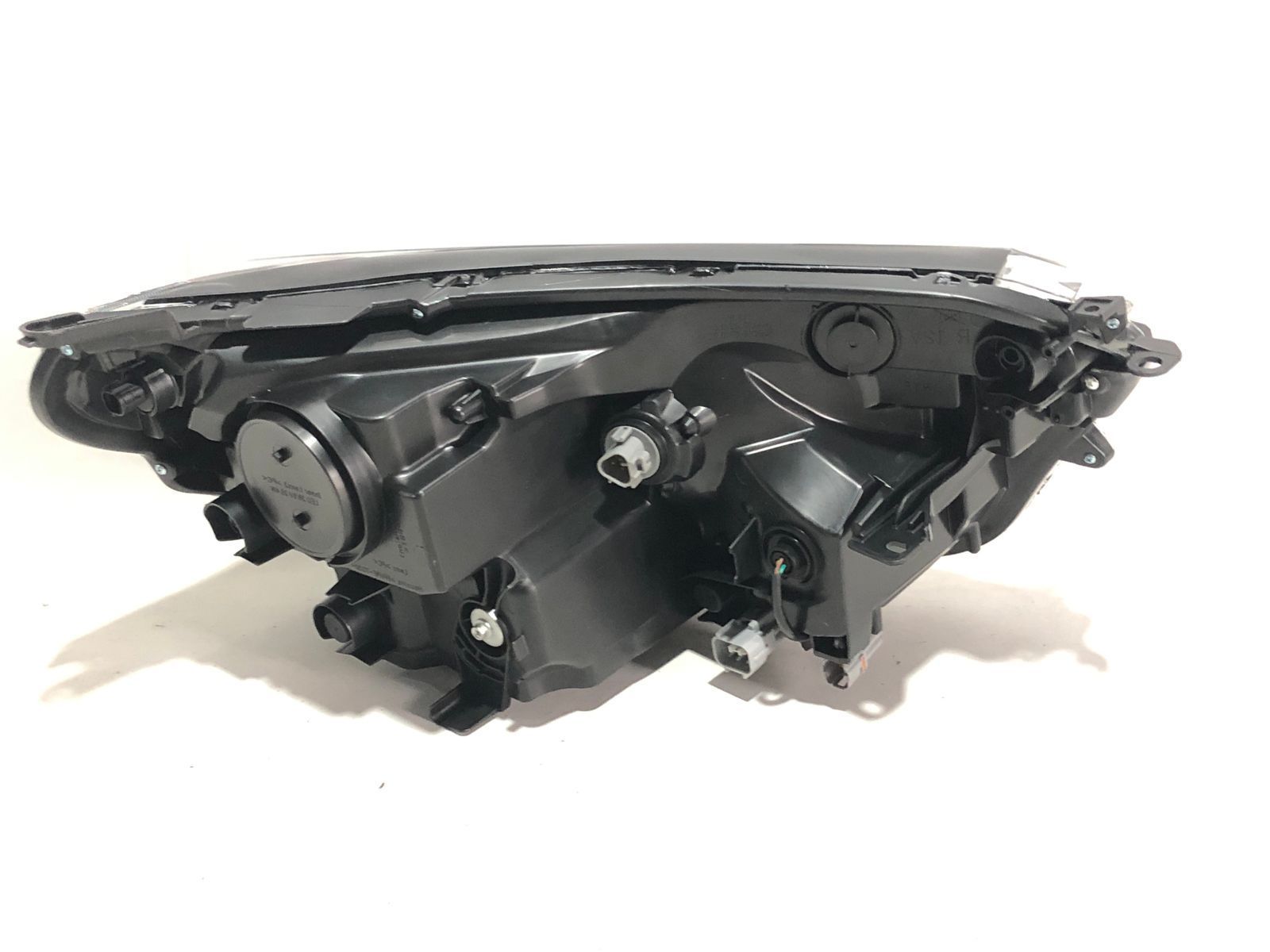 8118542670 Фара левая LED TOYOTA RAV-4 (2016-18), (81185-42670), (Новая запчасть. Неоригинал высокого качества)