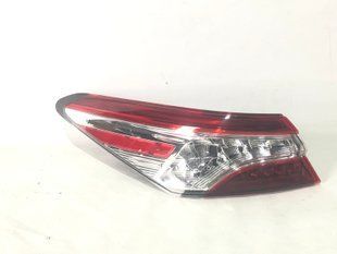 8156006730 Ліхтар лед лівий зовнішній W/ FULL LED, TOYOTA CAMRY 70 (2018-20), (81560-06730),