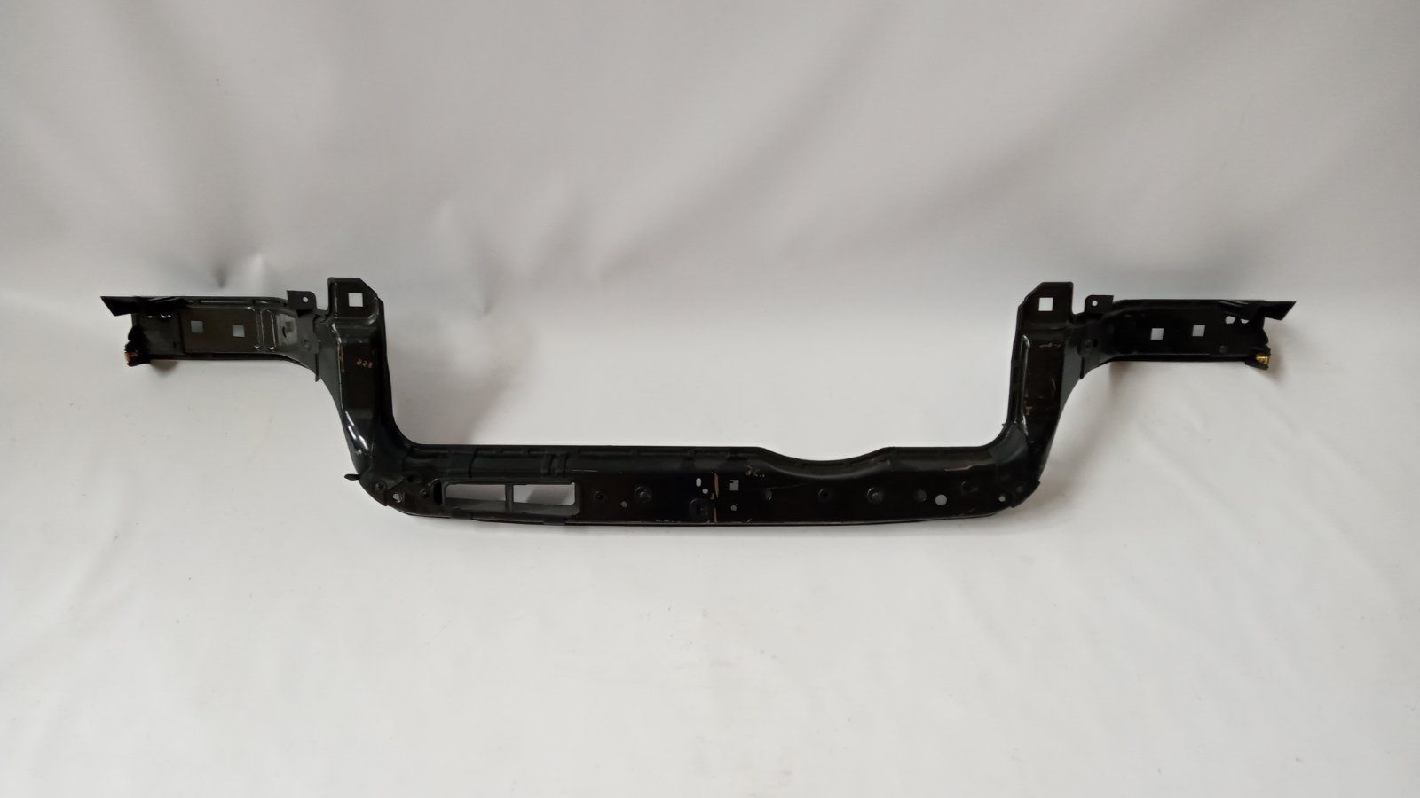 FT4Z8A284A Панель радіатора низ FORD EDGE (2015-18), (FT4Z-8A284-A),