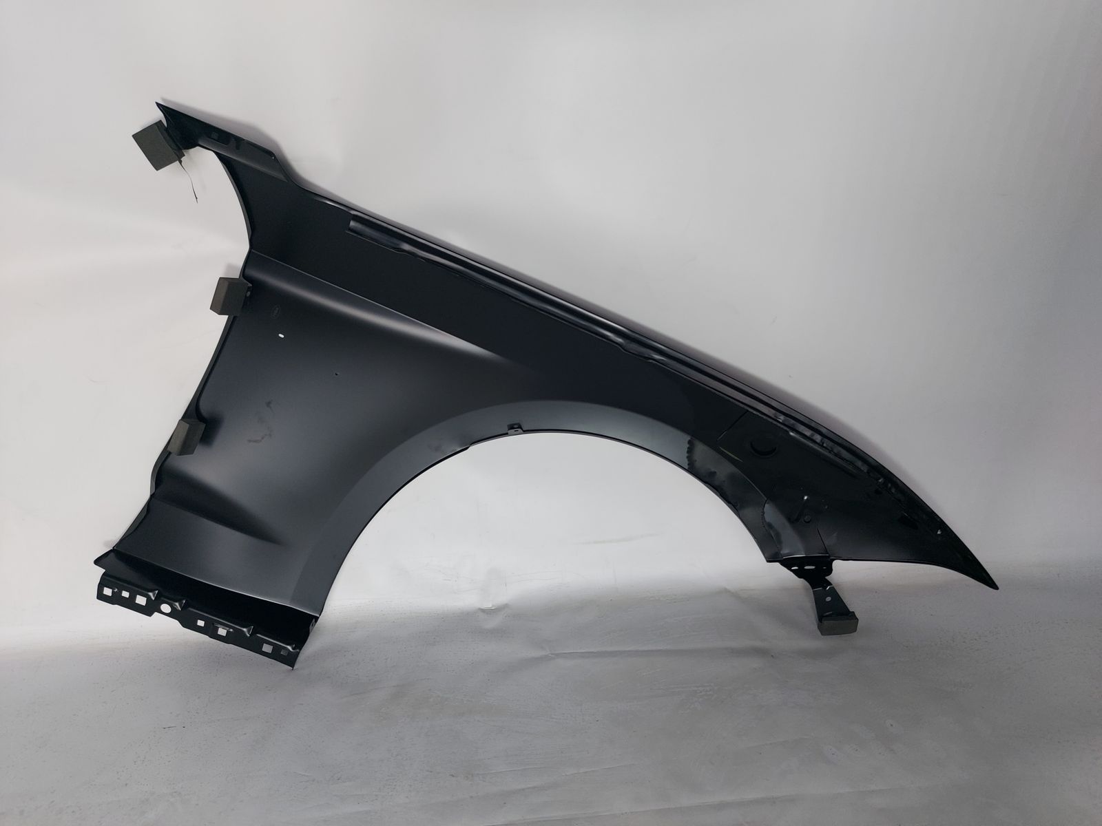 JR3Z16006B Крило переднє GT ліве FORD MUSTANG (2018-21), (JR3Z-16006-B),